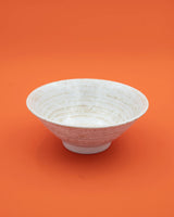 Ramenskål med let spiralmønster