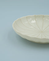 Lille beige tallerken med striber