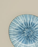 Lille tallerken med blå striber