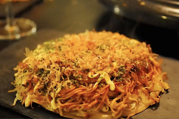 Okonomiyaki (Hiroshima style)