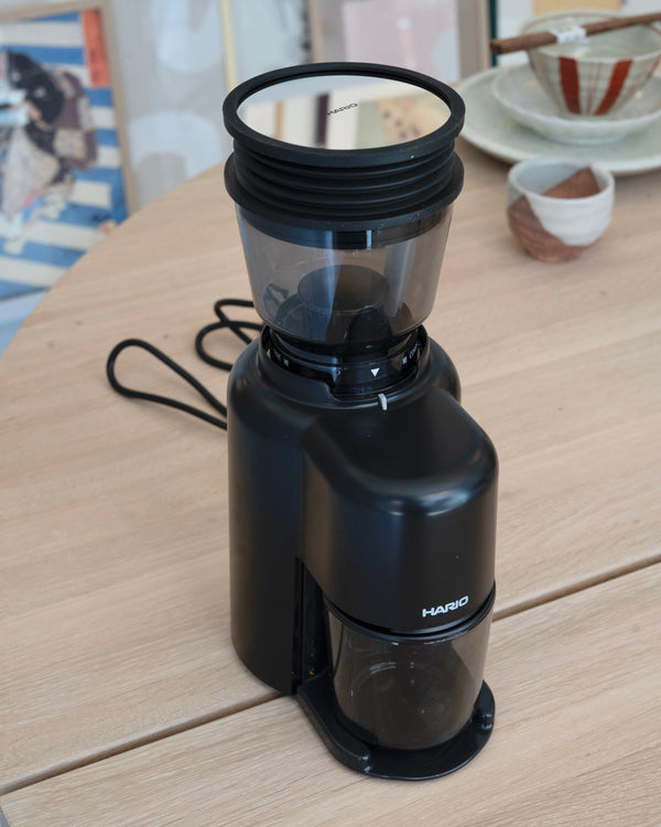 Hario elektrisk kaffekværn