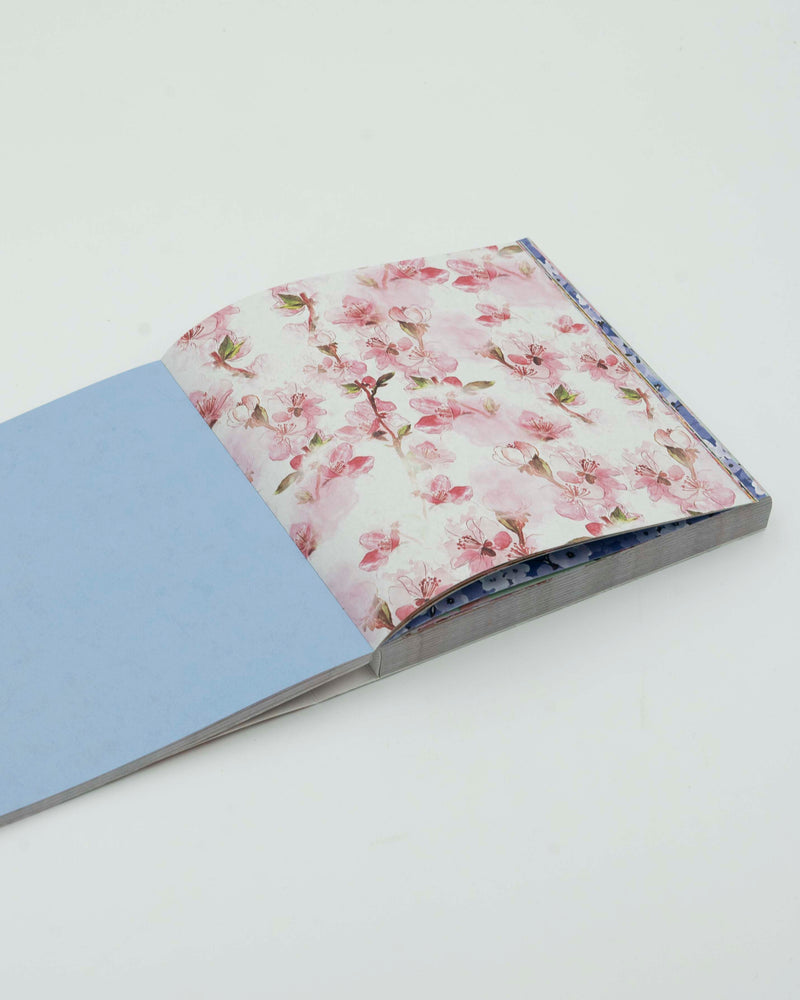 Origami paper block with cherry blossom print (256 sheets - 15x15 cm)