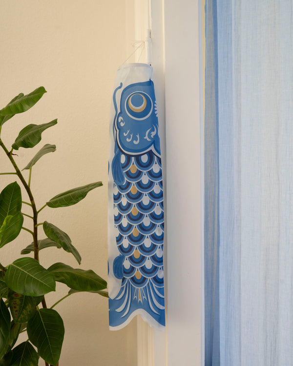 Koinobori vimpel 75 cm (blå)