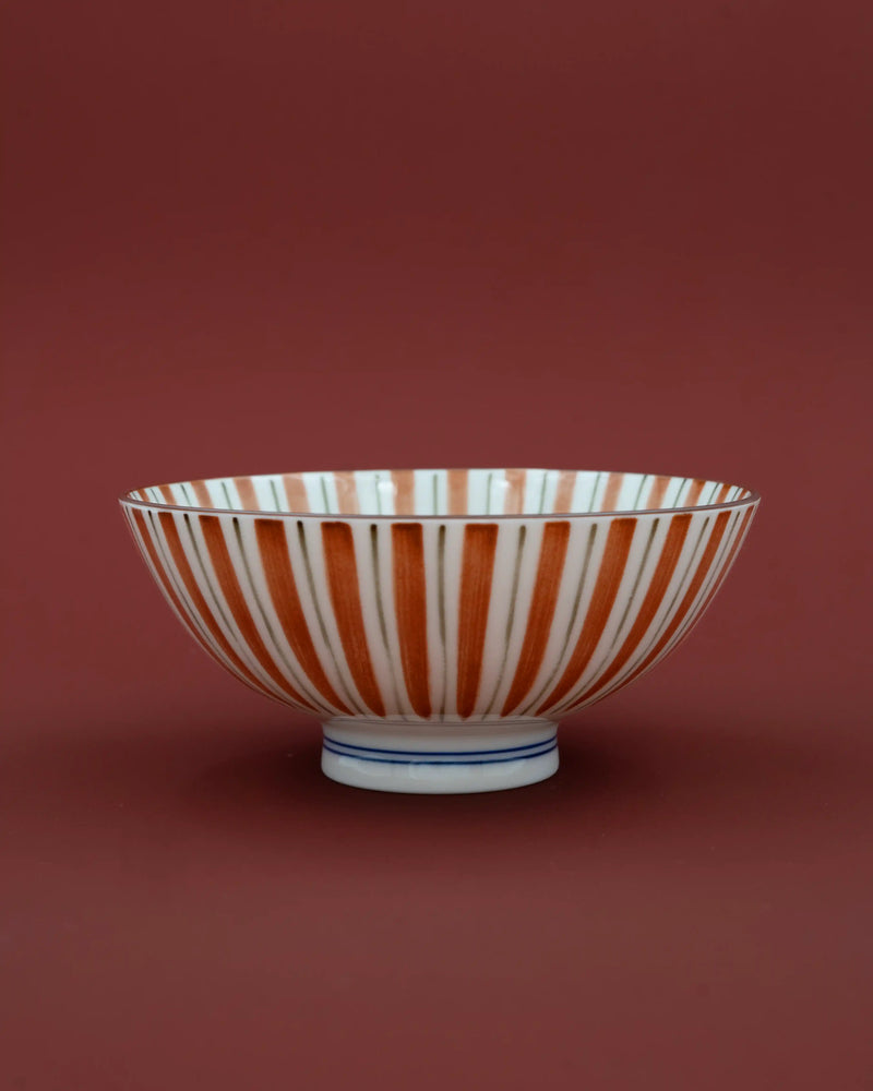 Rice bowl with red stripes