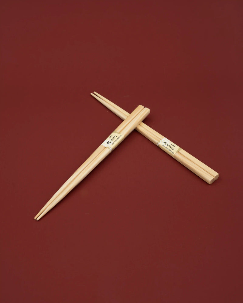 Spisepinde i lyst træ