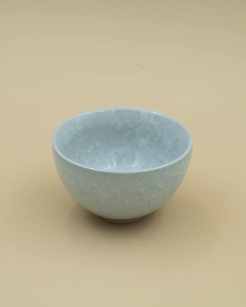 Lys gråblå skål