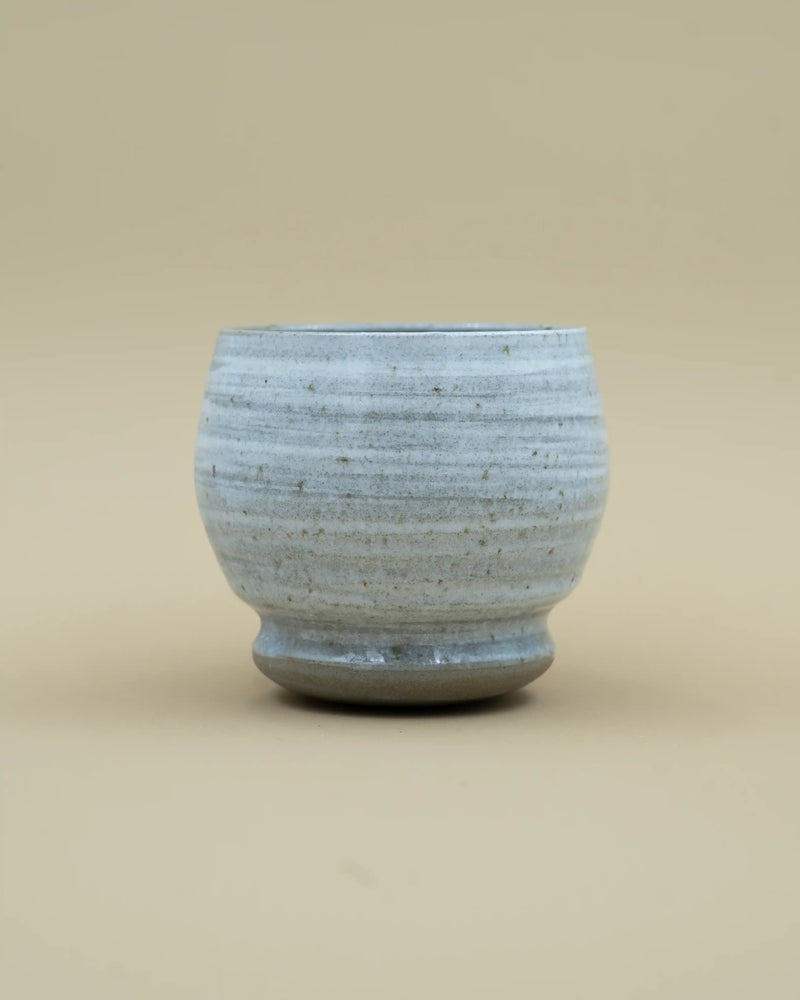 Cup with round bottom 