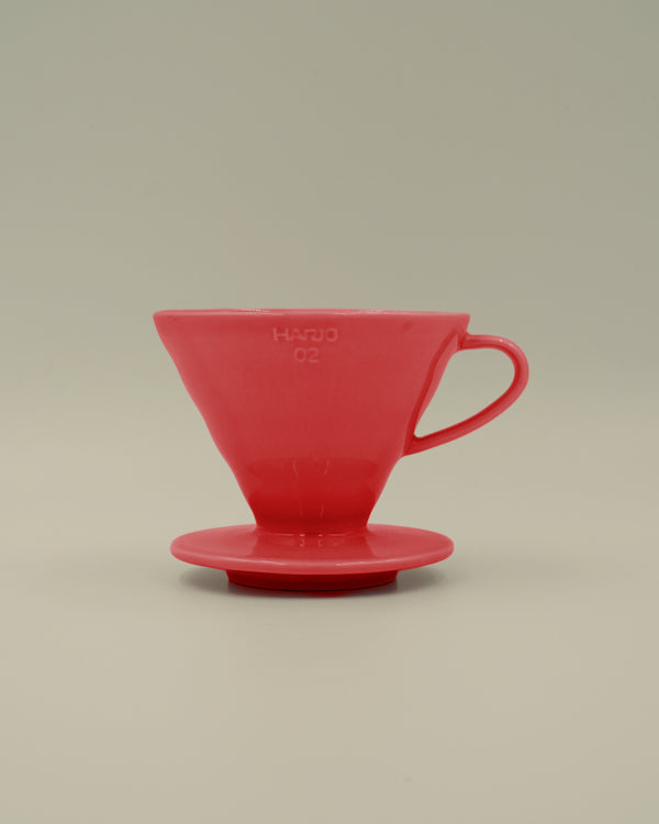 Hario funnel in red porcelain (01)