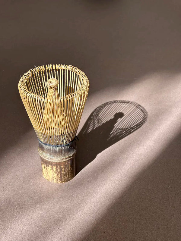 Bamboo whisk for matcha (Dark)