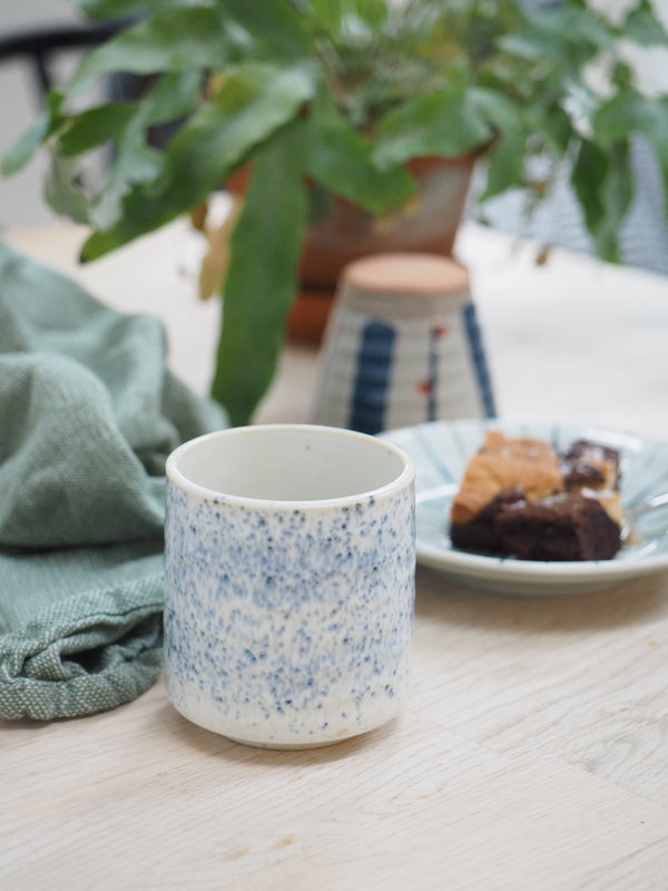 Blue stained mug without handle